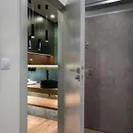Of The Kings-szmaragd Apartment *