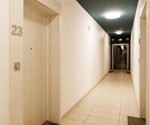 Of The Kings-szmaragd Apartament *